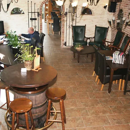 Artisan-Oirschot Hotel 3*
